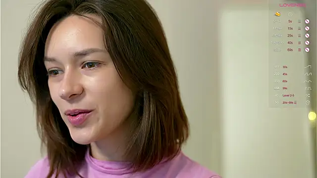 VivianLy  online show from 10, 12, 2024