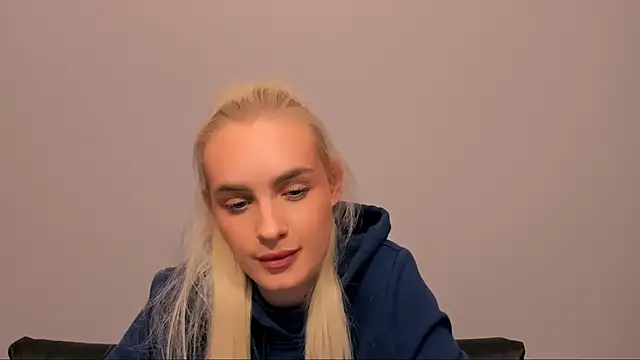 OliviaKisss online show from 24, 2, 2026