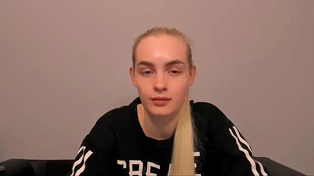 OliviaKisss online show from 25, 2, 2026