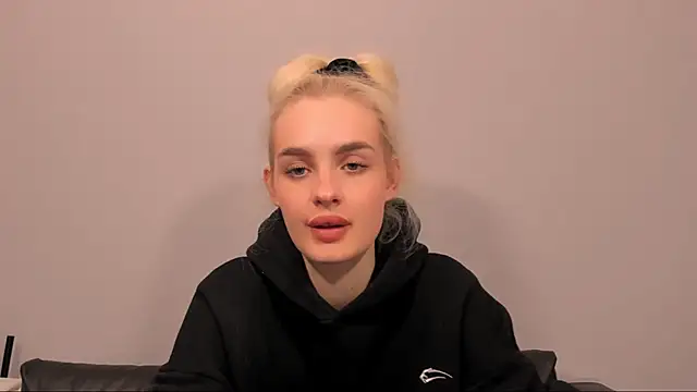 OliviaKisss online show from 13, 2, 2026