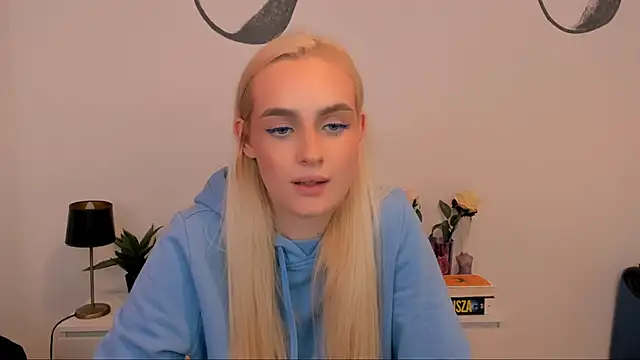 OliviaKisss online show from 16, 9, 2025