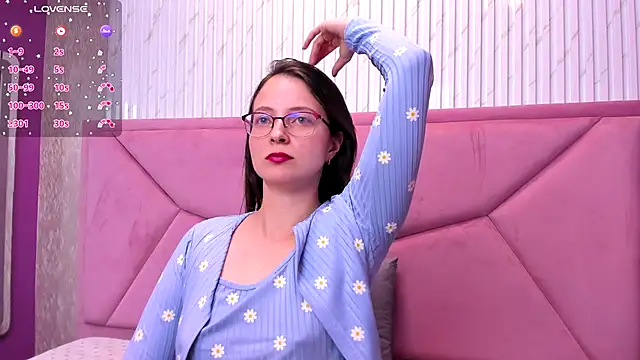 Snapshot of AmbeerWood_ chatting on 13, 9, 2025 AmbeerWood online show from 13, 9, 2025