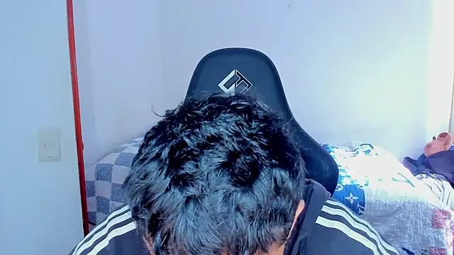 Snapshot of Tommy_Bred chatting on 25, 2, 2026 Tommy Bred online show from 25, 2, 2026