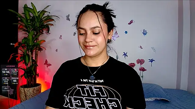 VICTORIABLACK xh online show from 3, 3, 2026