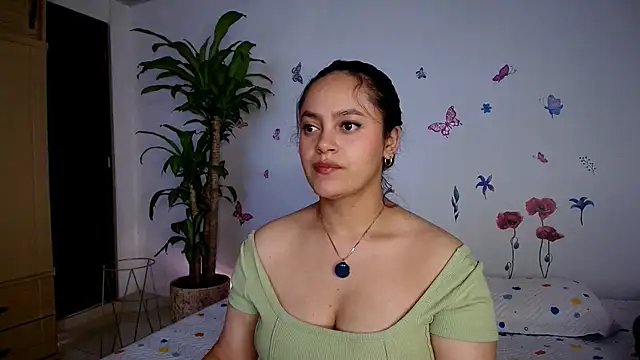 VICTORIABLACK xh online show from 8, 4, 2026