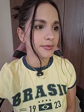 Snapshot of heyshaa chatting on 19, 6, 2026 heyshaa online show from 19, 6, 2026