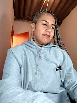 Yessi rousse online show from 22, 4, 2026