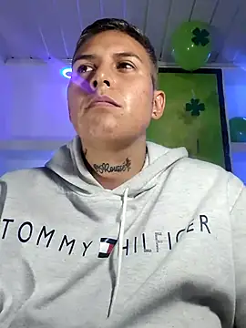 Yessi rousse online show from 19, 3, 2025