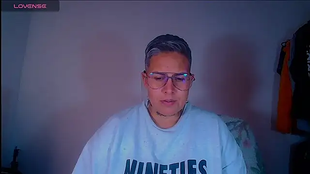 Yessi rousse online show from 26, 11, 2025