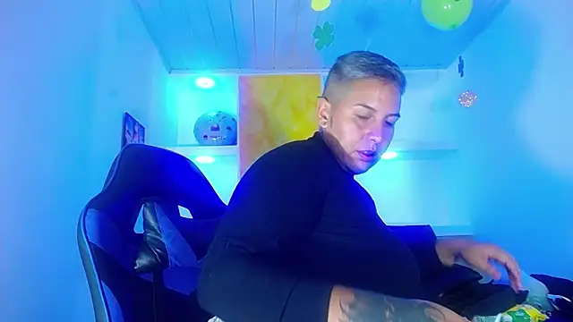 Yessi rousse online show from 22, 3, 2025