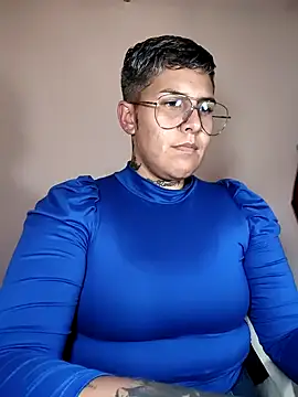 Yessi rousse online show from 16, 1, 2026