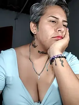 Snapshot of Yessi_rousse chatting on 11, 6, 2026 Yessi rousse online show from 11, 6, 2026