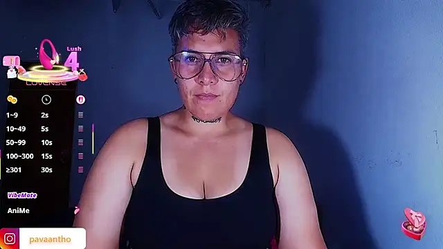 Yessi rousse online show from 11, 2, 2026