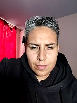 Yessi rousse online show from 21, 11, 2025