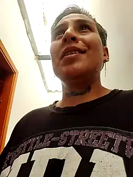 Yessi rousse online show from 3, 4, 2026