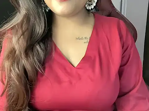 Snapshot of shanayaaa_1 chatting on 25, 2, 2026 shanayaaa 1 online show from 25, 2, 2026