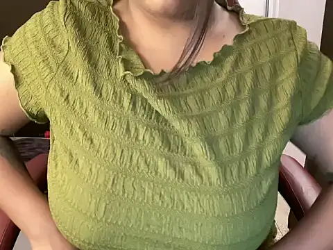 Snapshot of shanayaaa_1 chatting on 14, 2, 2026 shanayaaa 1 online show from 14, 2, 2026