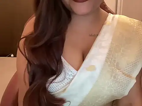 Snapshot of shanayaaa_1 chatting on 14, 3, 2026 shanayaaa 1 online show from 14, 3, 2026