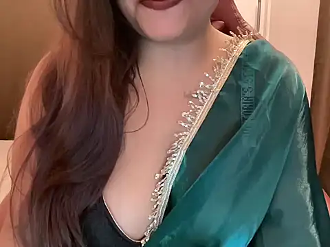 Snapshot of shanayaaa_1 chatting on 7, 2, 2026 shanayaaa 1 online show from 7, 2, 2026