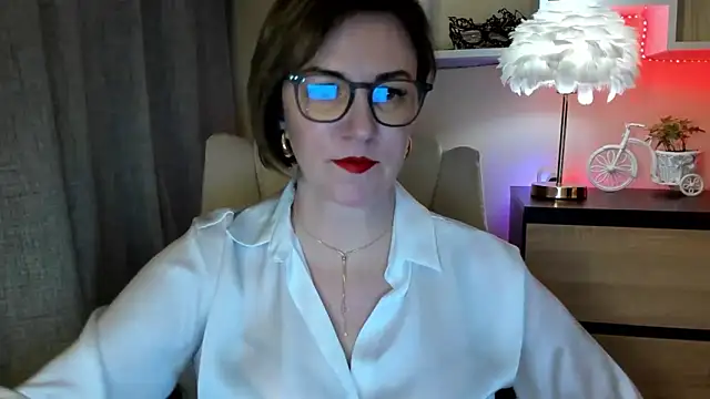 feliziaDesire online show from 10, 11, 2025