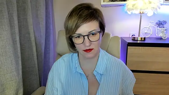 feliziaDesire online show from 28, 10, 2025