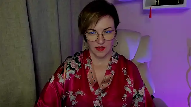 feliziaDesire online show from 7, 6, 2026