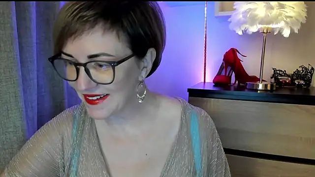 feliziaDesire online show from 1, 10, 2025