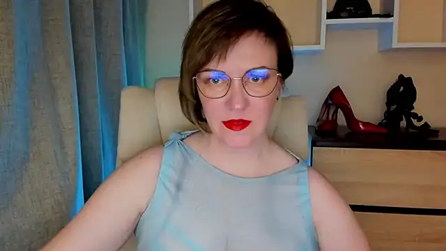 feliziaDesire online show from 2, 3, 2026