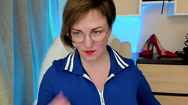 feliziaDesire online show from 10, 3, 2026