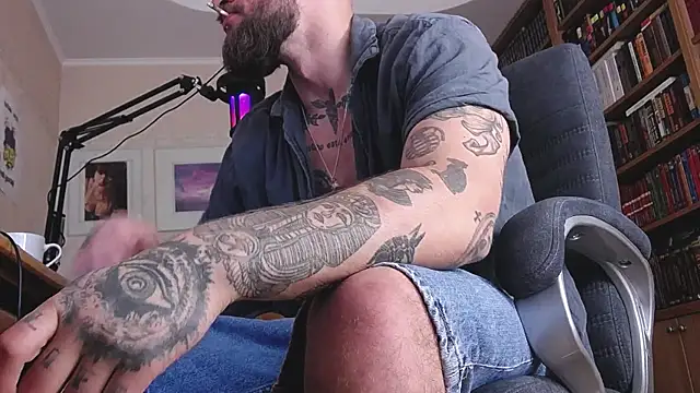 Snapshot of FindomJason chatting on 15, 7, 2026 FindomJason online show from 15, 7, 2026
