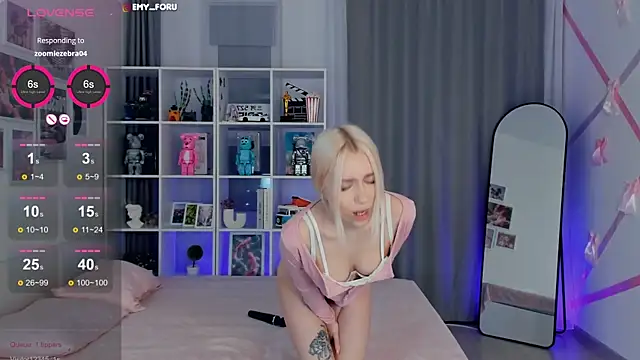 Emilyrighter1 online show from 20, 12, 2025