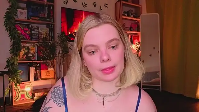 Snapshot of Hottie_Jane chatting on 4, 4, 2026 Hottie Jane online show from 4, 4, 2026