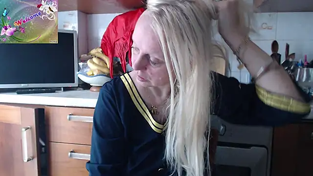 martachatte online show from 25, 10, 2025