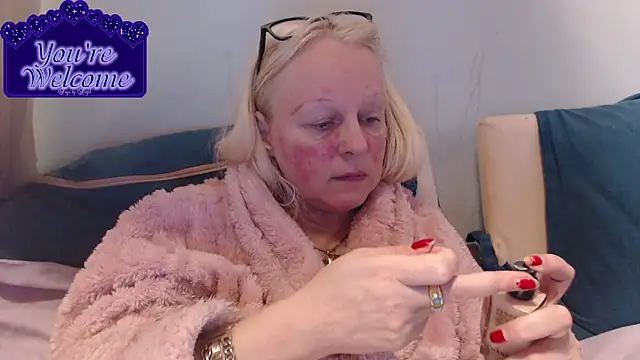 martachatte online show from 12, 3, 2026