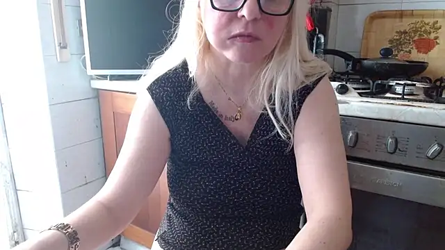 martachatte online show from 26, 4, 2026