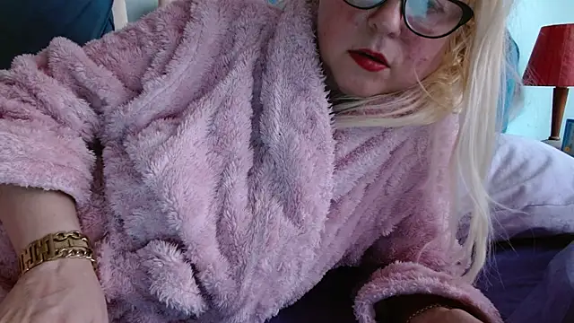 martachatte online show from 30, 4, 2026