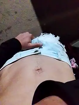 Uriel1615 online show from 6, 10, 2025