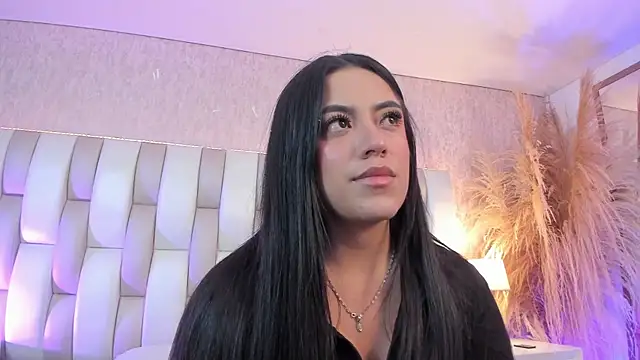 Snapshot of Rebeca_jones chatting on 13, 7, 2026 Rebeca jones online show from 13, 7, 2026