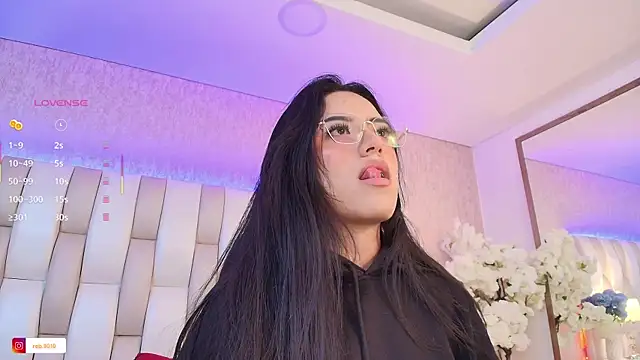 Rebeca jones online show from 17, 3, 2025