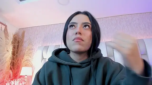 Snapshot of Rebeca_jones chatting on 16, 2, 2026 Rebeca jones online show from 16, 2, 2026