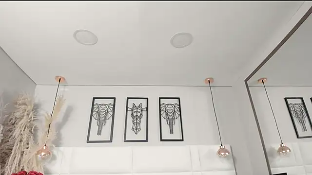 Rebeca jones online show from 11, 9, 2025