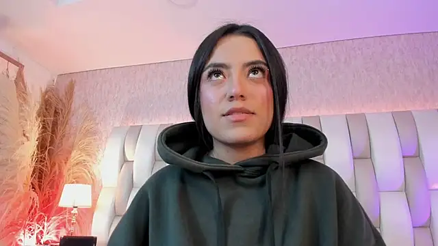 Snapshot of Rebeca_jones chatting on 13, 2, 2026 Rebeca jones online show from 13, 2, 2026