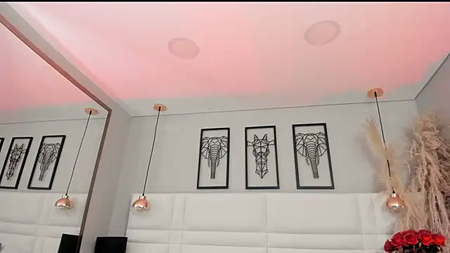 Rebeca jones online show from 12, 9, 2025