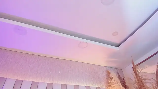 Rebeca jones online show from 6, 3, 2026