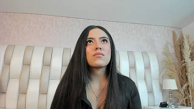 Snapshot of Rebeca_jones chatting on 9, 2, 2026 Rebeca jones online show from 9, 2, 2026