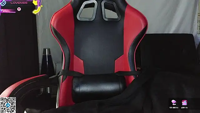 Mia G0ld online show from 14, 9, 2025