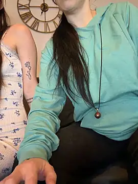 Snapshot of Mia_G0ld chatting on 14, 2, 2026 Mia G0ld online show from 14, 2, 2026