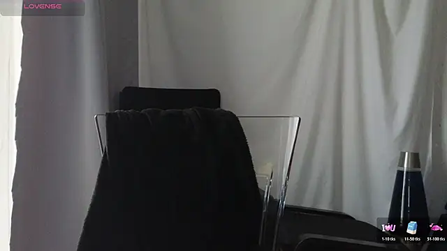 Mia G0ld online show from 12, 1, 2026