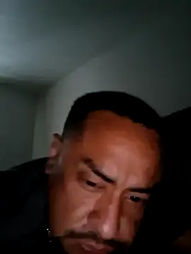 Snapshot of hungpenis210 chatting on 4, 8, 2026 hungpenis210 online show from 4, 8, 2026