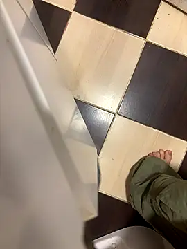 strange6696 online show from 6, 11, 2025